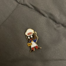 Gollie Badge, cook chef , excellent condition