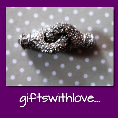 Magnetic clasp jewellery - magnetic,