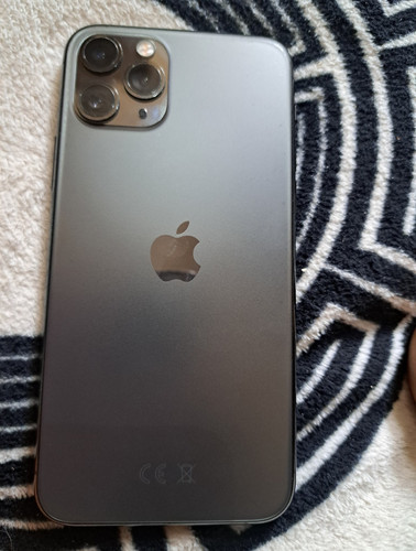 Apple iphone pro - 256gb, grey