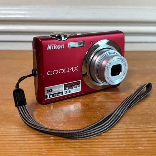 Nikon coolpix s220 0mp - nikon,