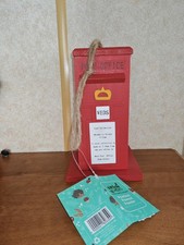 WILDE & OAKES POSTBOX PEANUT FEEDER - BRAND NEW - Unused
