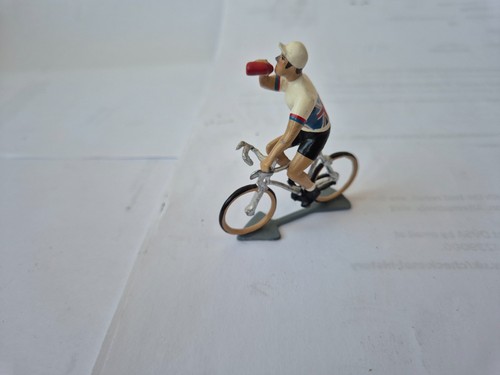 Vintage miniature diecast - miniature,