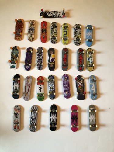 Tech deck finger - tech,