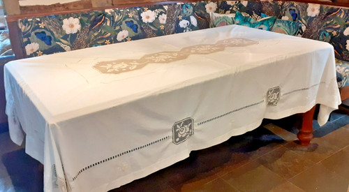 Vintage white tablecloth - white, with