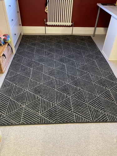 Large ikea rug - ikea, (stenlille)