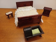 Vintage Dolls House Bedroom