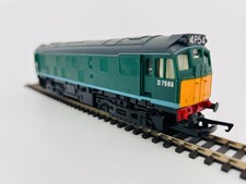 HORNBY R072 CLASS 25 BR GREEN