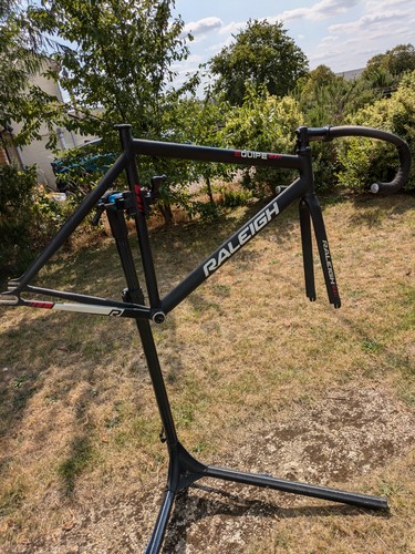 Raleigh equipe track bike - equipe,