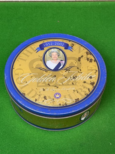 Queens golden jubilee - golden, biscuit