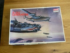 Academy 1/72 B-24J Liberator