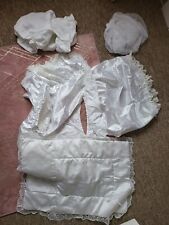 VINTAGE UNISEX WHITE SATIN MOSES BASKET SET NET COVER SHEETS