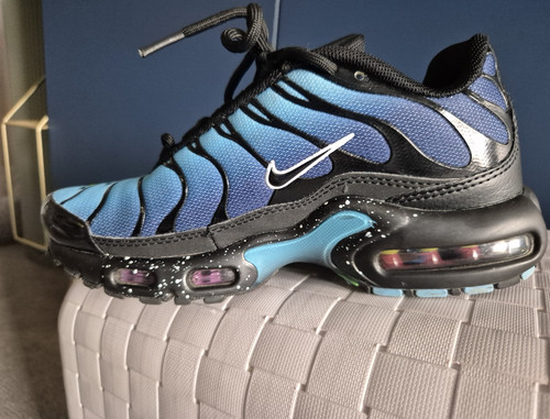Nike air max - max, plus