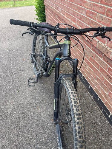 Giant trance 29in - 29in, full