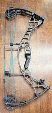 !BRAND NEW WOMENS BOW! Hoyt