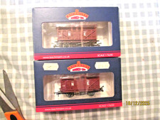2 x BACHMANN 00 GAUGE 37-706