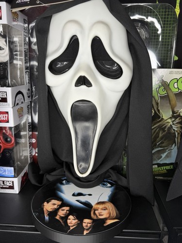 Horror scream ghostface - scream, uv