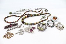 Scottish Jewellery Glass Agate Hollywood Thistle x 16