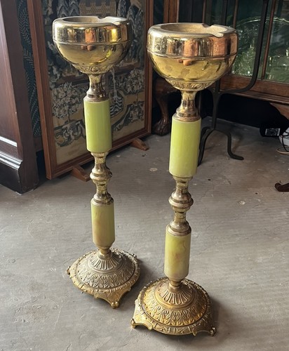 Vintage pair free standing - pair,