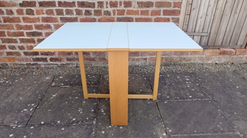 Vintage formica drop leaf - formica,