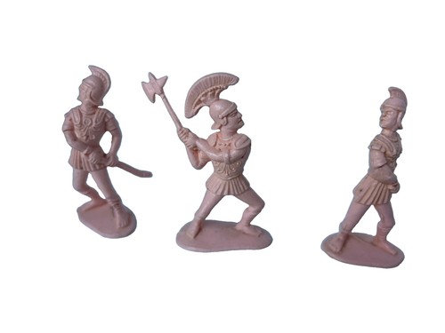 Roman soldiers plastic figures - roman,