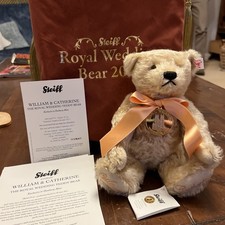 Steiff William & Catherine Royal Wedding Bear with Certificate & bag 