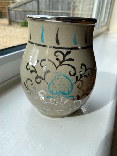 Grays pottery vase 1945 - vase, c.1945–50