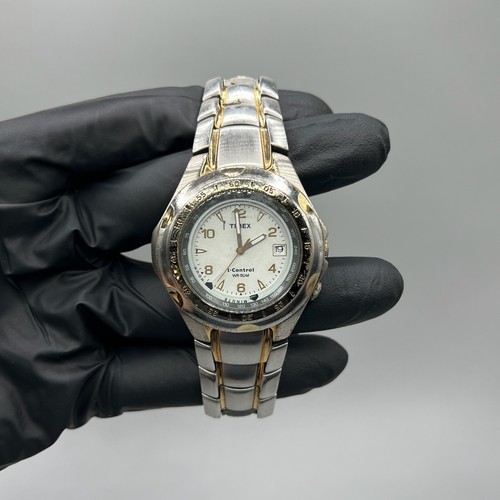 Timex control quartz - wr, 50m