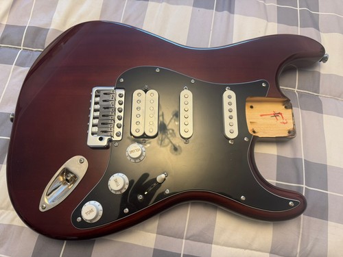 Loaded fender squier classic - loaded,