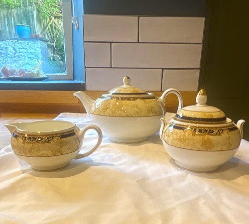 Wedgwood cornucopia tea set - cornucopia,