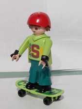 PLAYMOBIL FIGURE SKATER SKATE