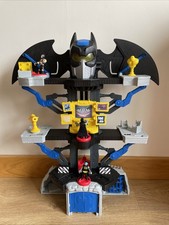 Imaginext Batman DC Super Friends Bat Cave Transforming Lair With 3 figures.