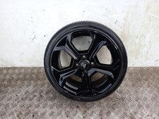 Ford Fiesta ST 205 40 17"