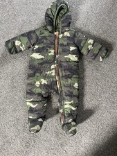 Gap Primaloft Snowsuit 6/12 Months
