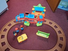 Happyland Train and Play set