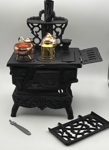 Vintage crescent cast iron - vintage,