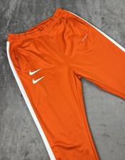 Nike Swoosh NSW Double Swoosh