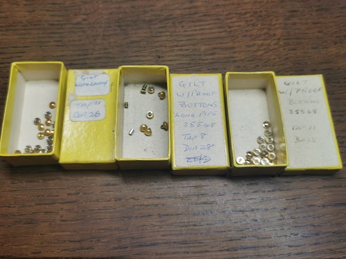 Watch crowns gilt - crowns,, gilt,