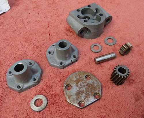 Bsa b44 victor - oil, pump