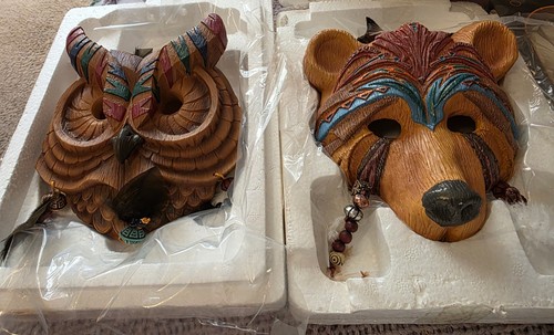 Totem ceremonial masks bear - ceremonial,