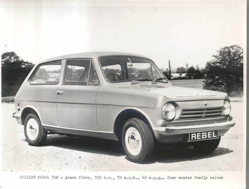 Reliant rebel saloon - rebel, press
