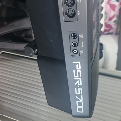 Yamaha psr 5700 - yamaha, psr-5700