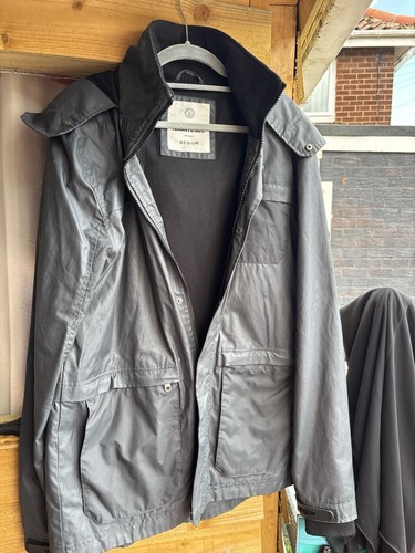 Nanny state jacket medium vgc - medium,