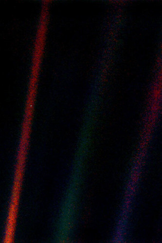 Nasa voyager earth pale blue - earth,