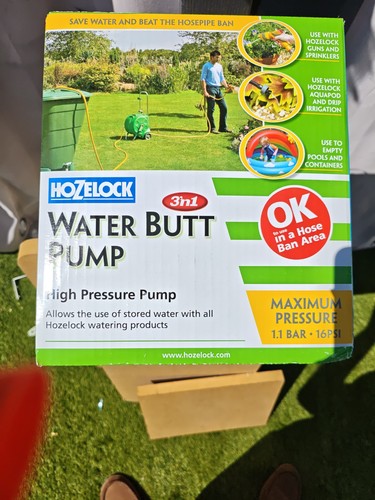 This hozelock water butt - hozelock,