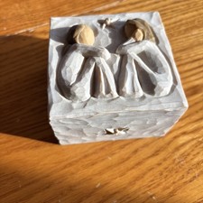 Willow Tree Friendship Keepsake Trinket Box 2003 Susan Lordi Demdaco