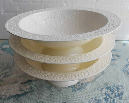 Cream metal embossed bowls - cream,