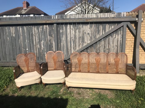 Bergere antique suite - bergere,