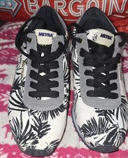 Meyba Trainers Size 40 About