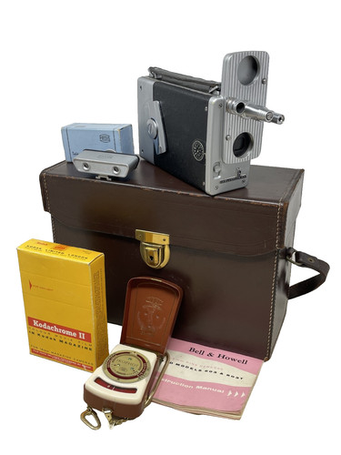 Vintage bell howell auto 16 - &,