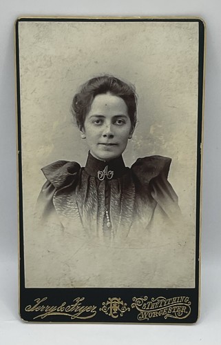 Cdv young woman hair tied - cdv, up